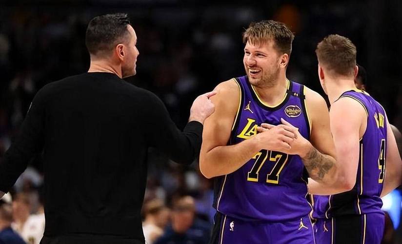 雷迪克:下场比赛将是彩排 东契奇等首发会打到第三节末/第四节初