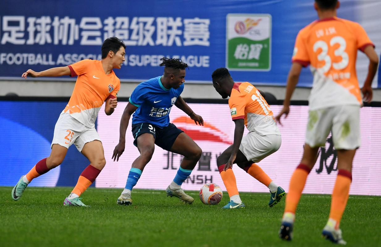 中超联赛第27轮青岛海牛🆚上海海港 10月17日18:00青春足球场