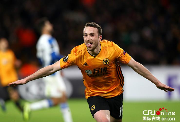 维克托:亚马尔不太在乎外界的批评 他在训练中能连过四人破门