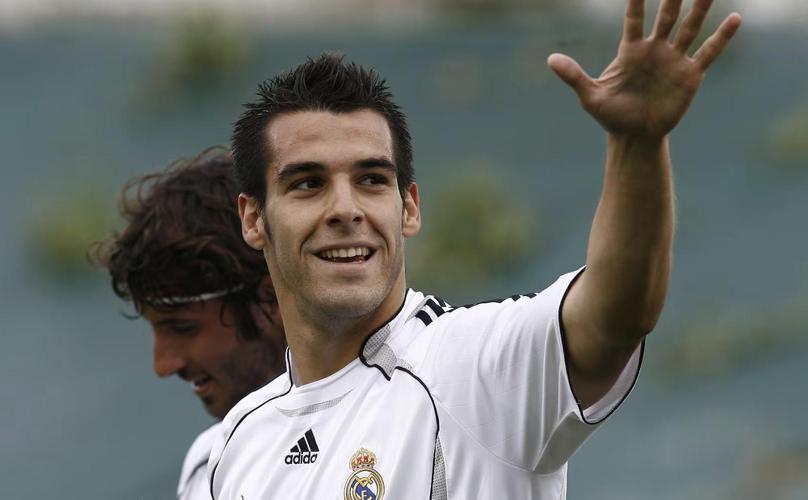 内格雷多：皇马总体来说开局很出色 以前就看出阿隆索会是好教练