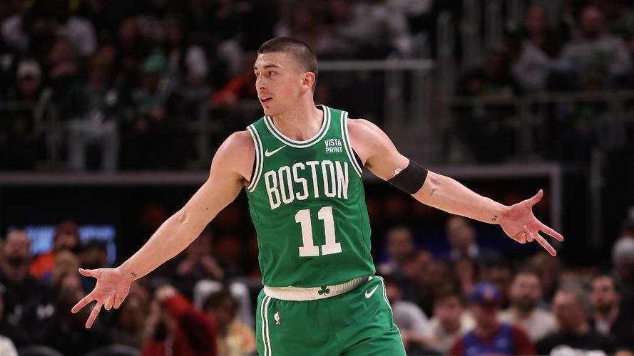 普理查德:当手感不佳时会为队友创造机会 比如助攻抢断抢篮板