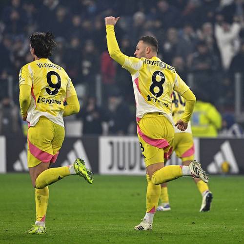 遭赛季首败,尤文0-2科莫全场数据:射门15-12,射正3-6