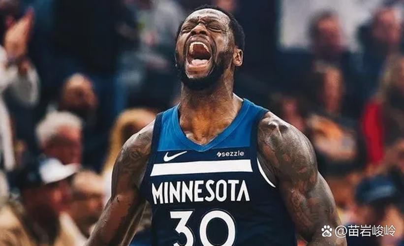 兰德尔:芬奇充分信任我 他总能让我的能力发挥到极致