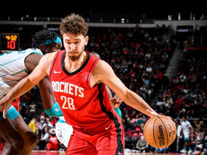 参考布劳恩&丹尼尔斯的提前合同续约 伊森该拿一份什么样的合同?