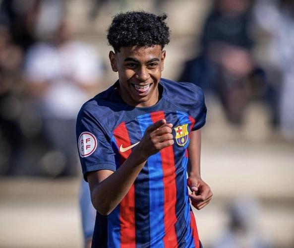 欧冠最年轻进球者:法蒂亚马尔前二,决赛纪录仍由克鲁伊维特保持