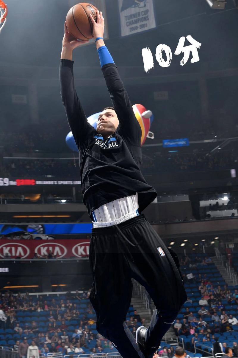 马健：阿隆-戈登神了但生涯之夜被库里搅黄 说掘金能进西决还太早