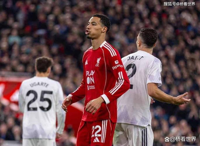 早报：利物浦2-3布伦特福德遭遇四连败；曼联4-2布莱顿喜提三连胜