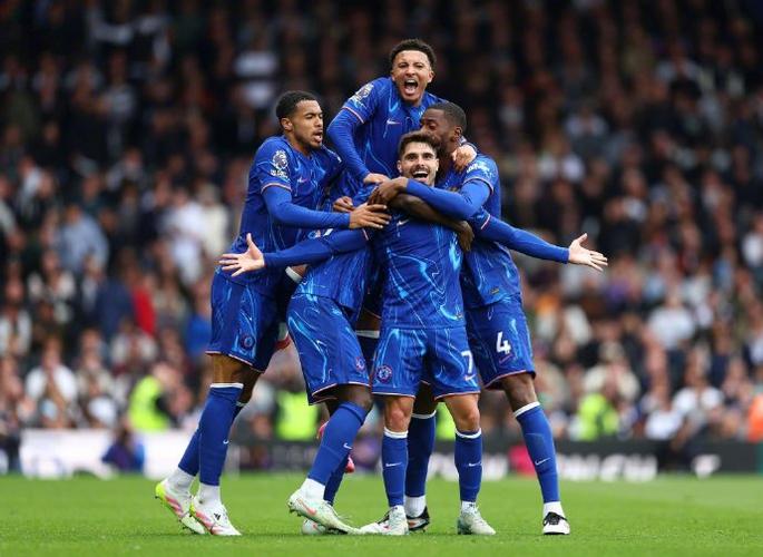 扎卡社媒庆祝击败切尔西:这就是我们该做的,多么棒的球队!