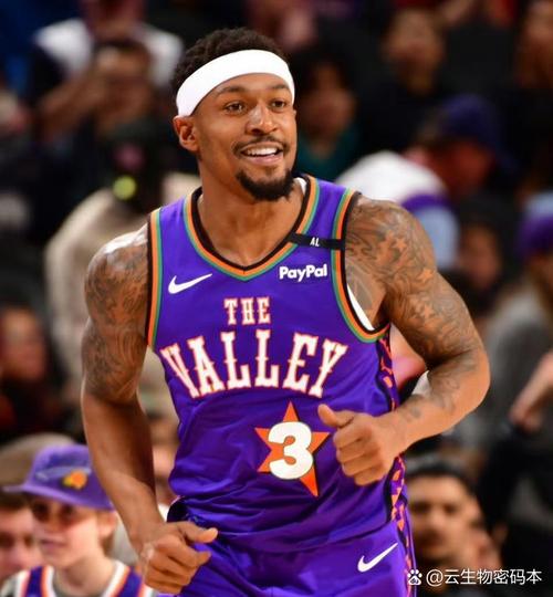 比尔：我喜欢直觉巨蛋球馆 这是业内最顶尖的 球迷们无比狂热