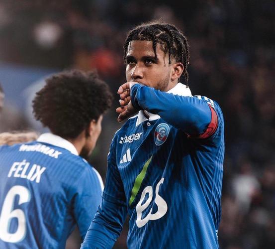 TA:切尔西再次暴露防线弱点,吉滕斯、桑托斯的表现值得肯定