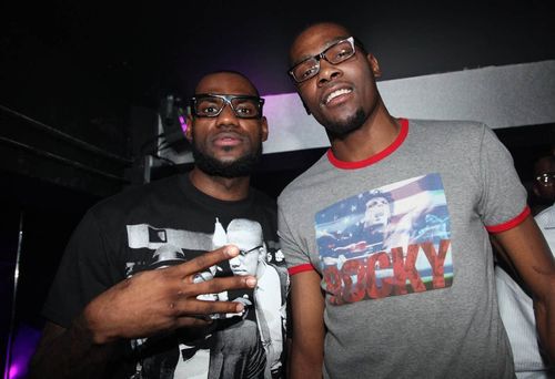 CC：一直崇拜KD詹姆斯比赛风格 他们让我明白球星应具备什么特质