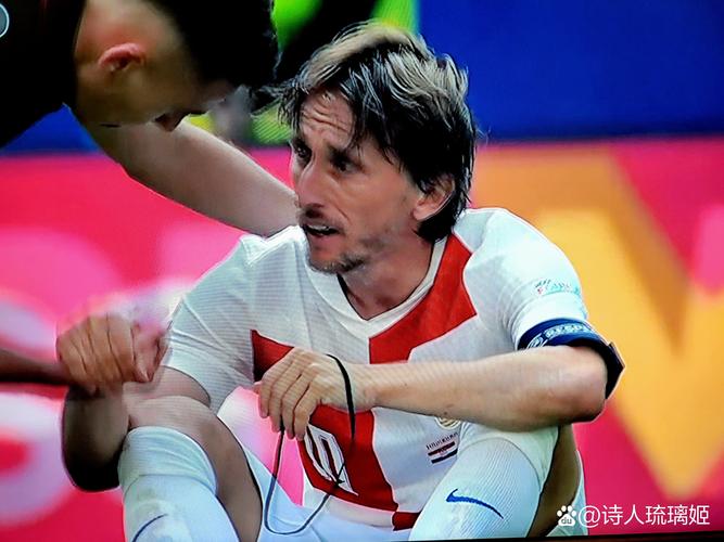 阿尔巴：最初我不想踢边后卫，是埃梅里让我改位置我才取得成功