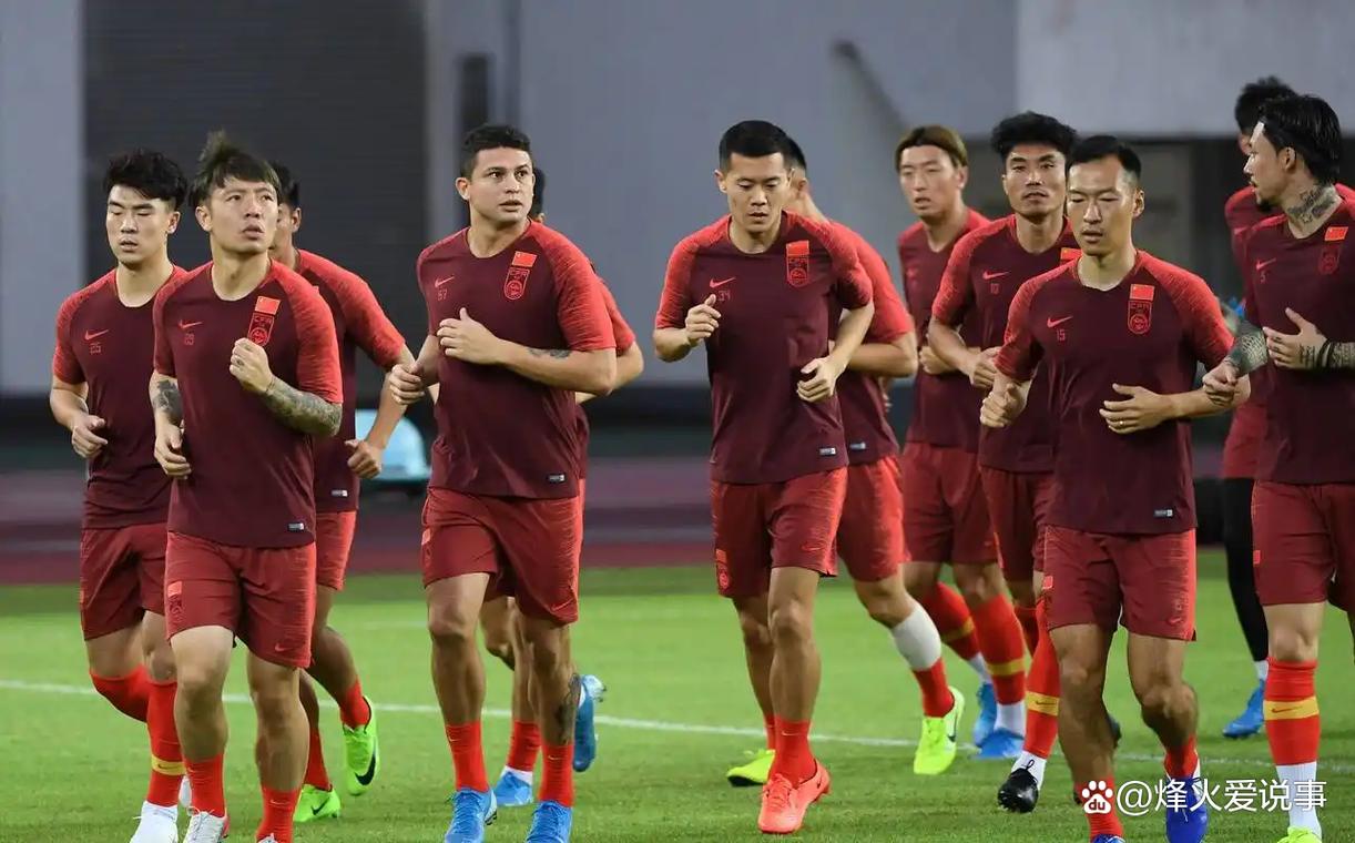 东体:国足选帅陷入僵局,球队11月热身赛计划可能面临调整