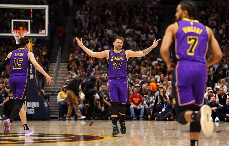 东契奇连续三场比赛场均45.3分 2007年科比之后湖人队史首人