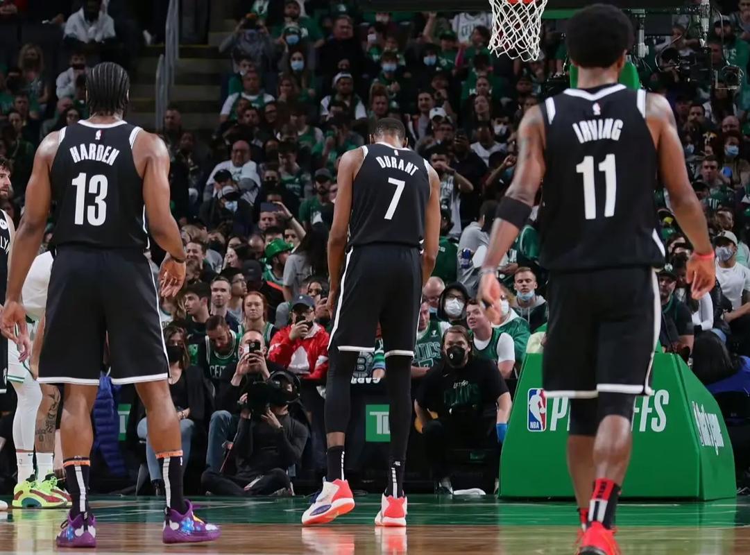 格兰特罚球准绝杀！媒体人：开拓者最后这一攻一防有点说法