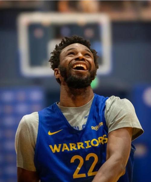 不咋地！维金斯16中6&三分6中1拿15分9板 出现4失误&正负值-15