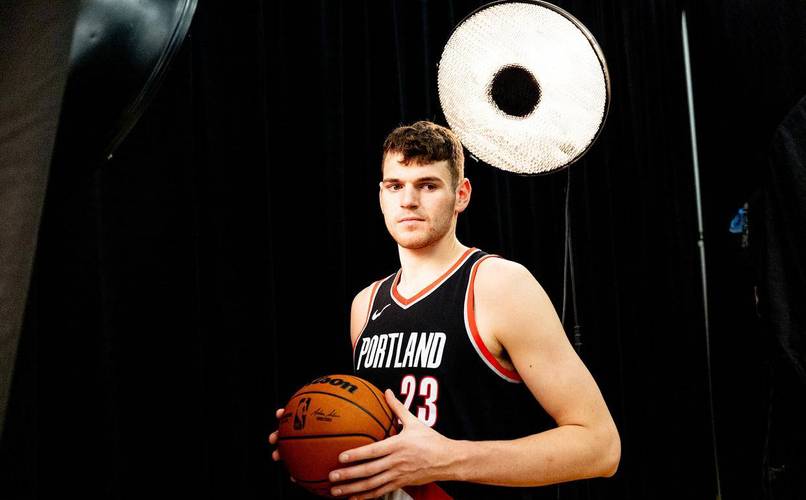 队记：克林根是联盟最好的前场篮板手之一 再提升防守篮板就更强