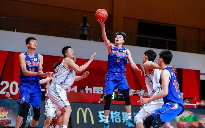 曾令旭:小杨需要做好准备迎接机会 也许机会不经意间就来了