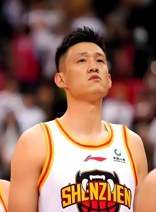 媒体人:广东全运男篮缺乏顶级五号位的软肋暴露无遗