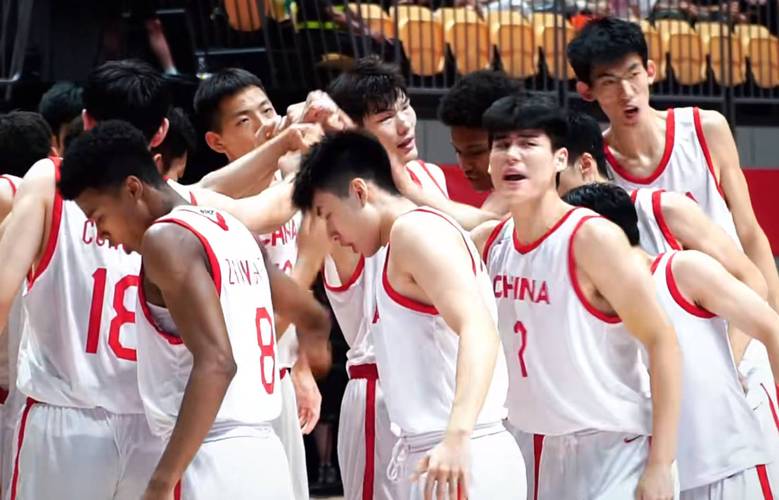 媒体人：广东全运男篮五上五下能始终维持场上的防守强度