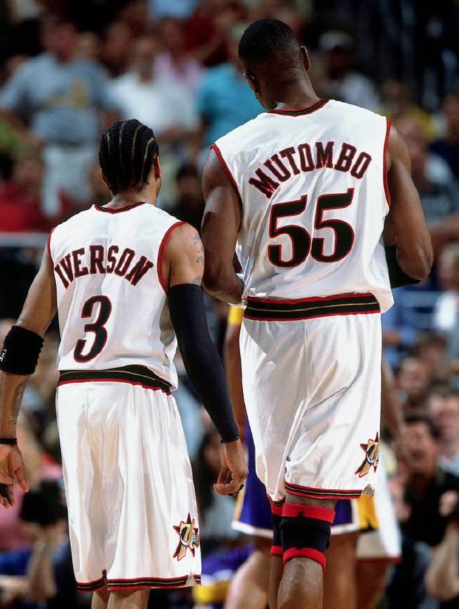 官方：文班已连续91场送出封盖 95-96赛季穆大叔后的最长连续纪录