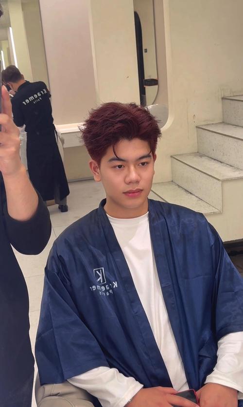 有没有搞个大背头的想法？杨瀚森谈发型：我觉得还是这样吧