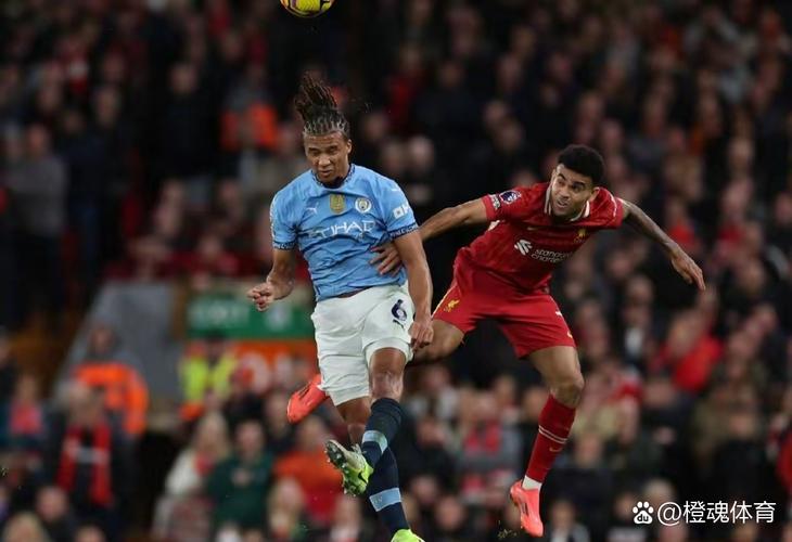 曼城上次联赛对升班马至少丢2球也是利兹联，之后25场丢球最多1个