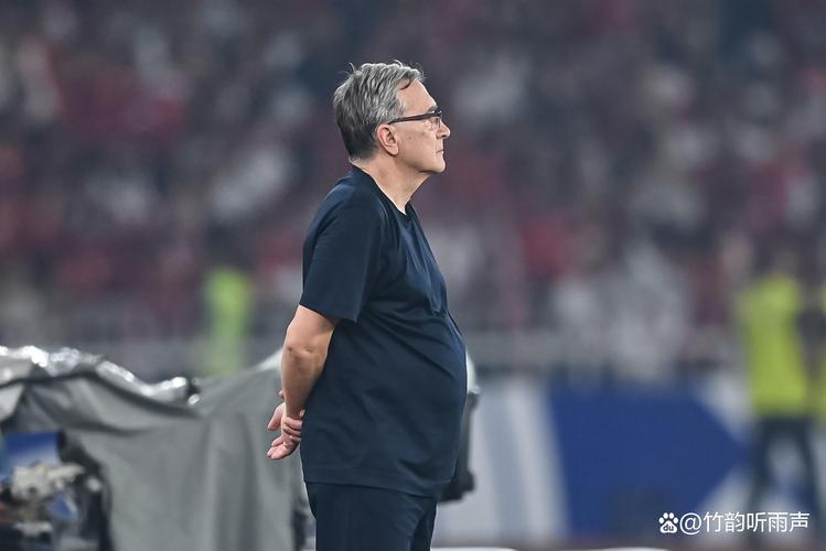 出任前锋打进制胜球！莱奥社媒晒照自勉：专注于提高而非证明