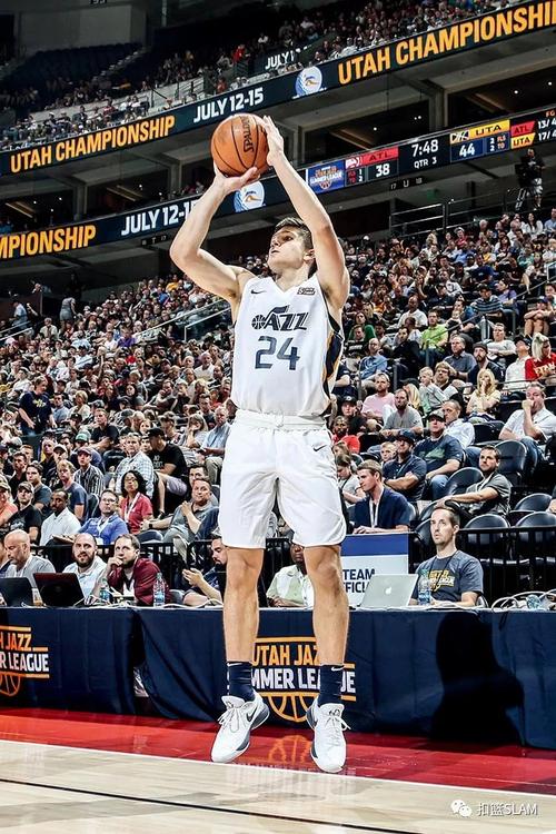 格雷森·阿伦：能回归赛场非常开心 今天所有投篮都差了一厘米